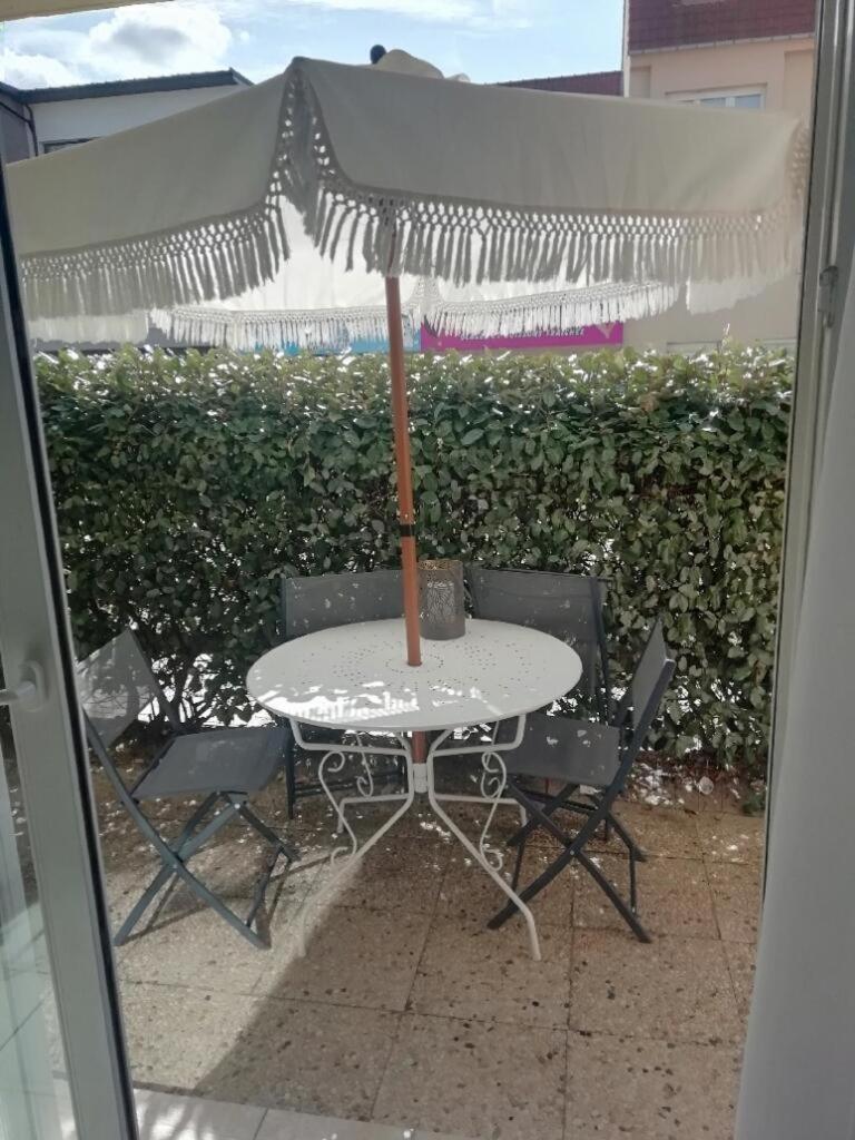 T3 Rez-De-Chaussee Lumineux Avec Terrasse Proche Plage Cucq Exteriör bild